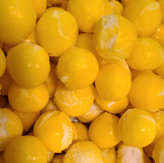 Freeze Dried Candy Meringue bombs (Lemonheads)